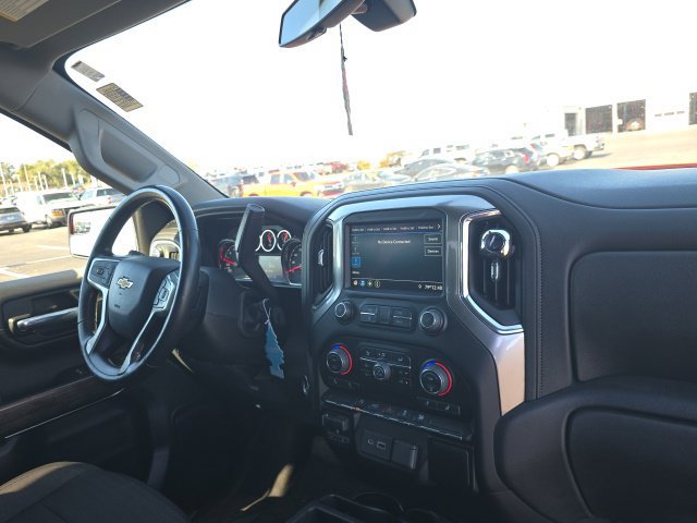 Certified 2022 Chevrolet Silverado 1500 LT AWD/4WD image 13