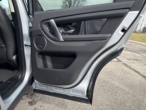 New 2025 Land Rover Discovery Sport S image 17