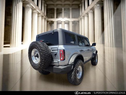 Used 2023 Ford Bronco Wildtrak AWD/4WD image 4