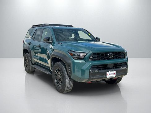 Certified 2025 Toyota 4Runner TRD Off-Road AWD/4WD image 3