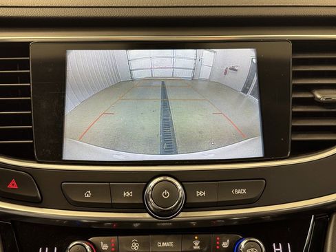 Used 2019 Buick LaCrosse Essence image 41