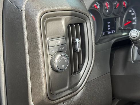 Certified 2025 Chevrolet Silverado 1500 Custom RWD image 13