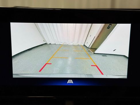 Used 2024 Chevrolet Trax LT w/ Driver Confidence Package image 16