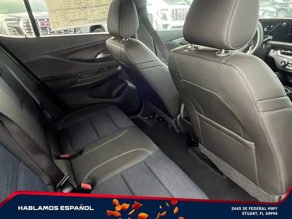 New 2026 Buick Envista Sport Touring w/ Convenience I Package FWD image 18