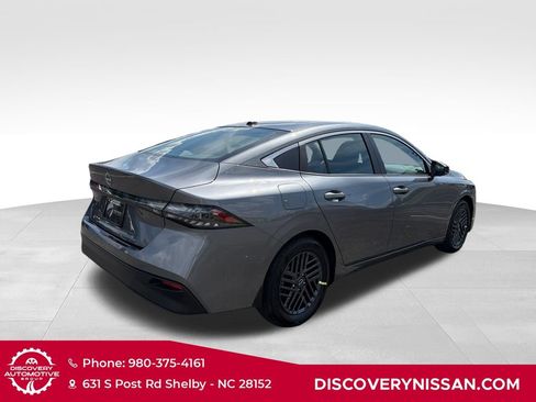 New 2026 Nissan Sentra SV w/ SV Convenience Package FWD image 6