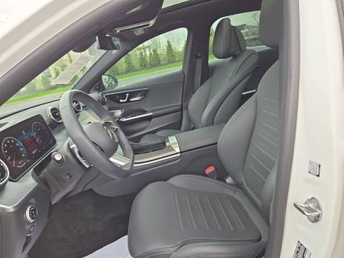 Used 2024 Mercedes-Benz C 300 4MATIC Sedan image 23