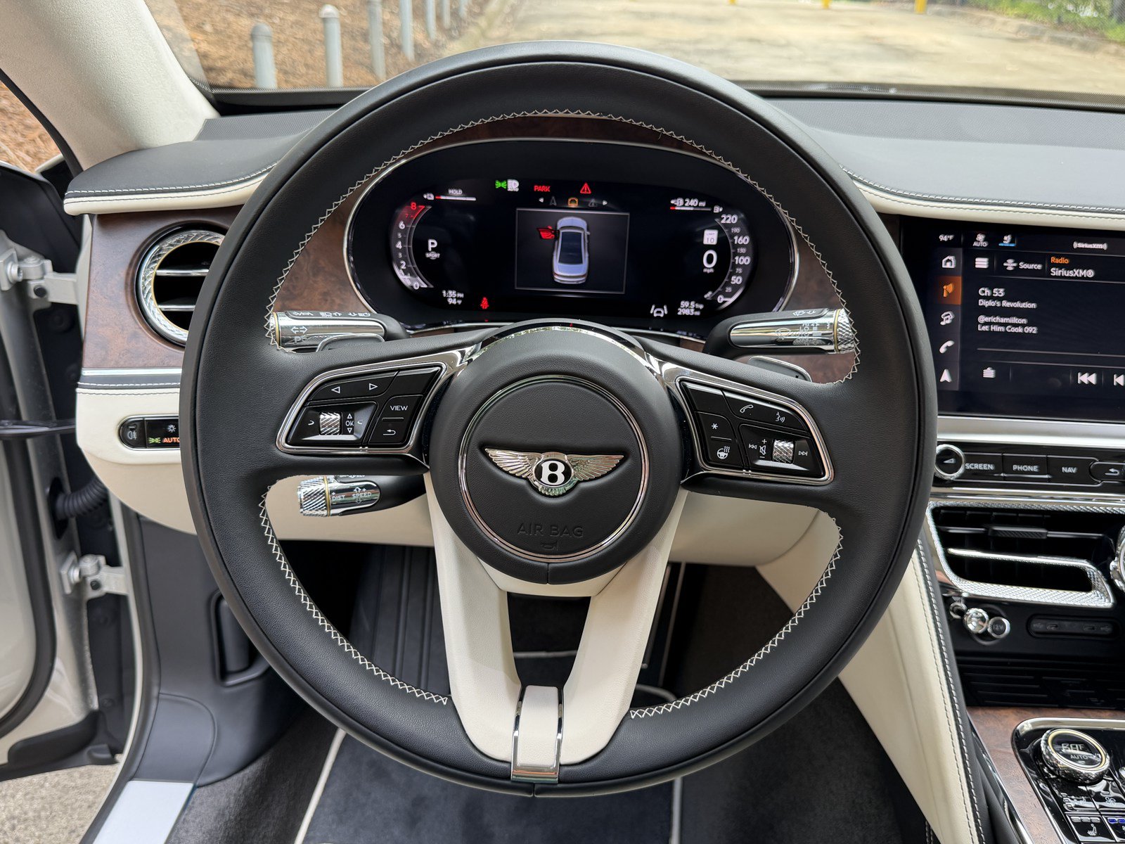 Used 2026 Bentley Flying Spur V8 AWD/4WD image 19