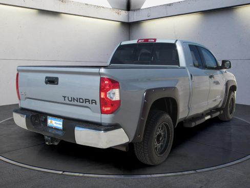 Used 2019 Toyota Tundra SR5 AWD/4WD image 5