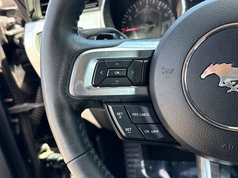 Used 2017 Ford Mustang Premium RWD image 16