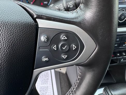 Used 2018 Chevrolet Colorado ZR2 image 18