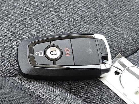 New 2025 Ford Maverick XLT w/ Black Appearance Package image 24