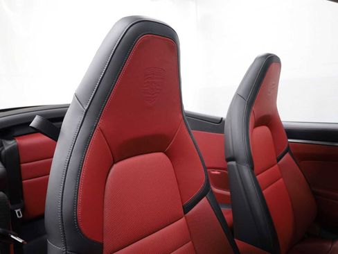 Certified 2025 Porsche 911 Carrera RWD image 21