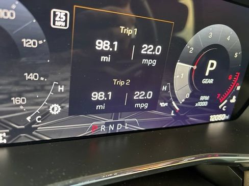 Used 2026 GMC Canyon Denali AWD/4WD image 29