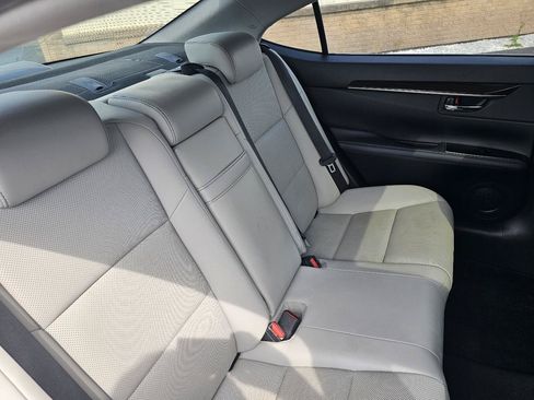 Used 2018 Lexus ES 350 w/ Premier Package FWD image 28