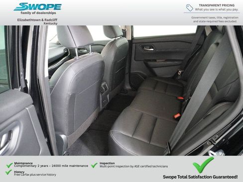 Used 2026 Nissan Rogue SL AWD/4WD image 12