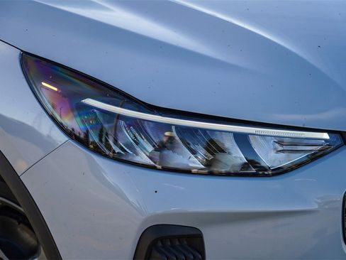 Used 2025 Ford Escape ST-Line w/ Equipment Group 301A image 2