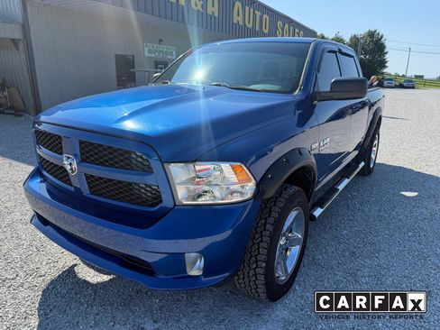 Used 2016 RAM 1500 Express AWD/4WD image 1