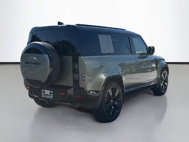 Used 2022 Land Rover Defender 110 X AWD/4WD image 7