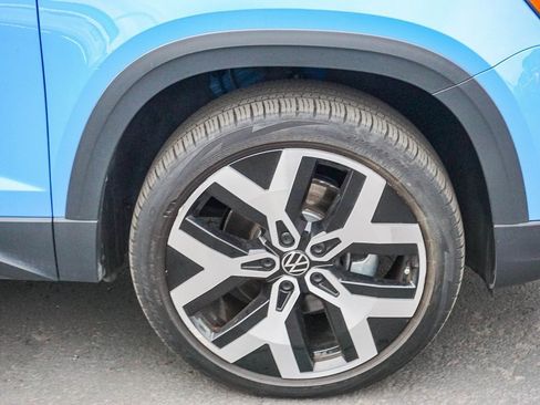 Used 2022 Volkswagen Taos SEL image 10