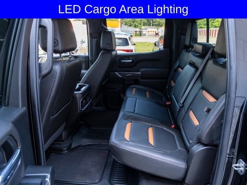 Used 2022 GMC Sierra 1500 AT4 w/ AT4 Premium Package AWD/4WD image 31