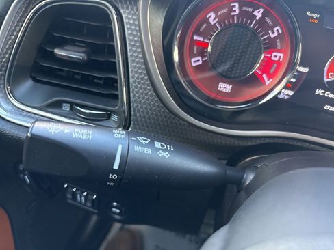 Used 2018 Dodge Challenger SRT Hellcat image 32