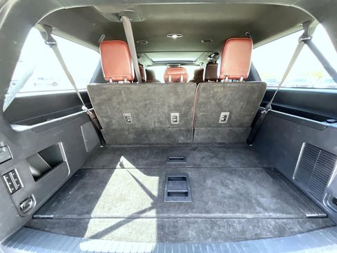 Used 2024 Ford Expedition Max Limited image 25