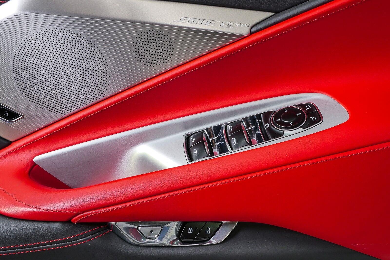 Used 2026 Chevrolet Corvette Stingray Premium Conv w/ Z51 Performance Package RWD image 6