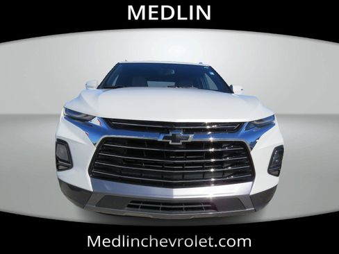 Used 2022 Chevrolet Blazer Premier w/ Enhanced Convenience Package image 3