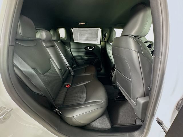 New 2026 Jeep Compass Latitude AWD/4WD image 29