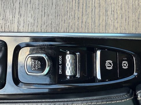 Used 2021 Volvo XC90 T6 Inscription image 37