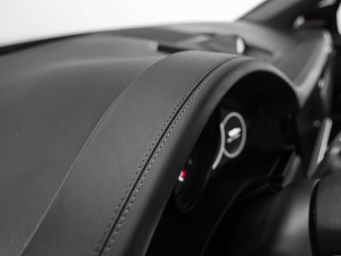 Used 2023 Porsche Cayenne Platinum Edition image 30