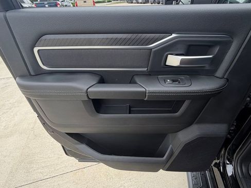 New 2026 RAM 3500 Big Horn AWD/4WD image 40