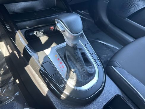 Used 2023 Kia Forte GT-Line w/ GT-Line Premium Package image 16