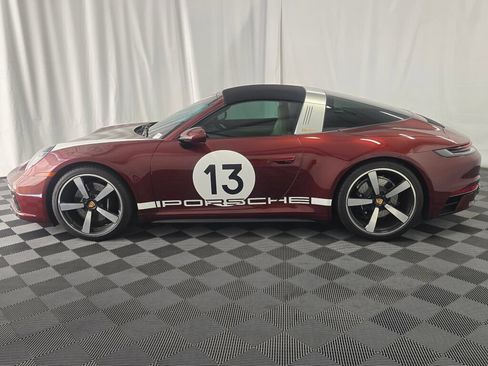 Certified 2021 Porsche 911 Targa 4S Heritage Design AWD/4WD image 2