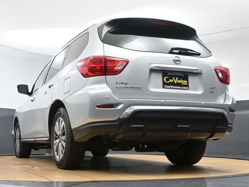 Used 2020 Nissan Pathfinder SV AWD/4WD image 48