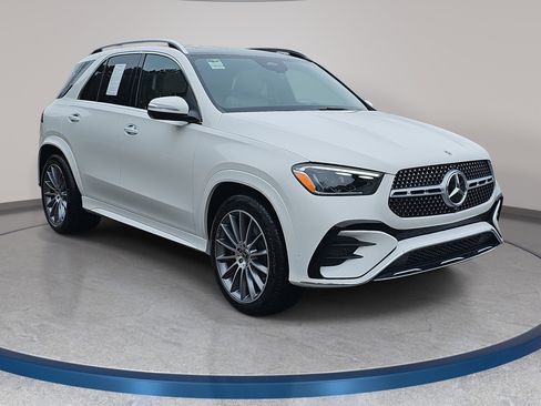 Certified 2026 Mercedes-Benz GLE 450 4MATIC image 4