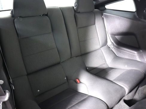 Used 2014 Ford Mustang Coupe image 28