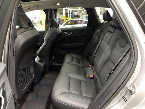 Certified 2023 Volvo XC60 B5 Plus w/ Climate Package image 14