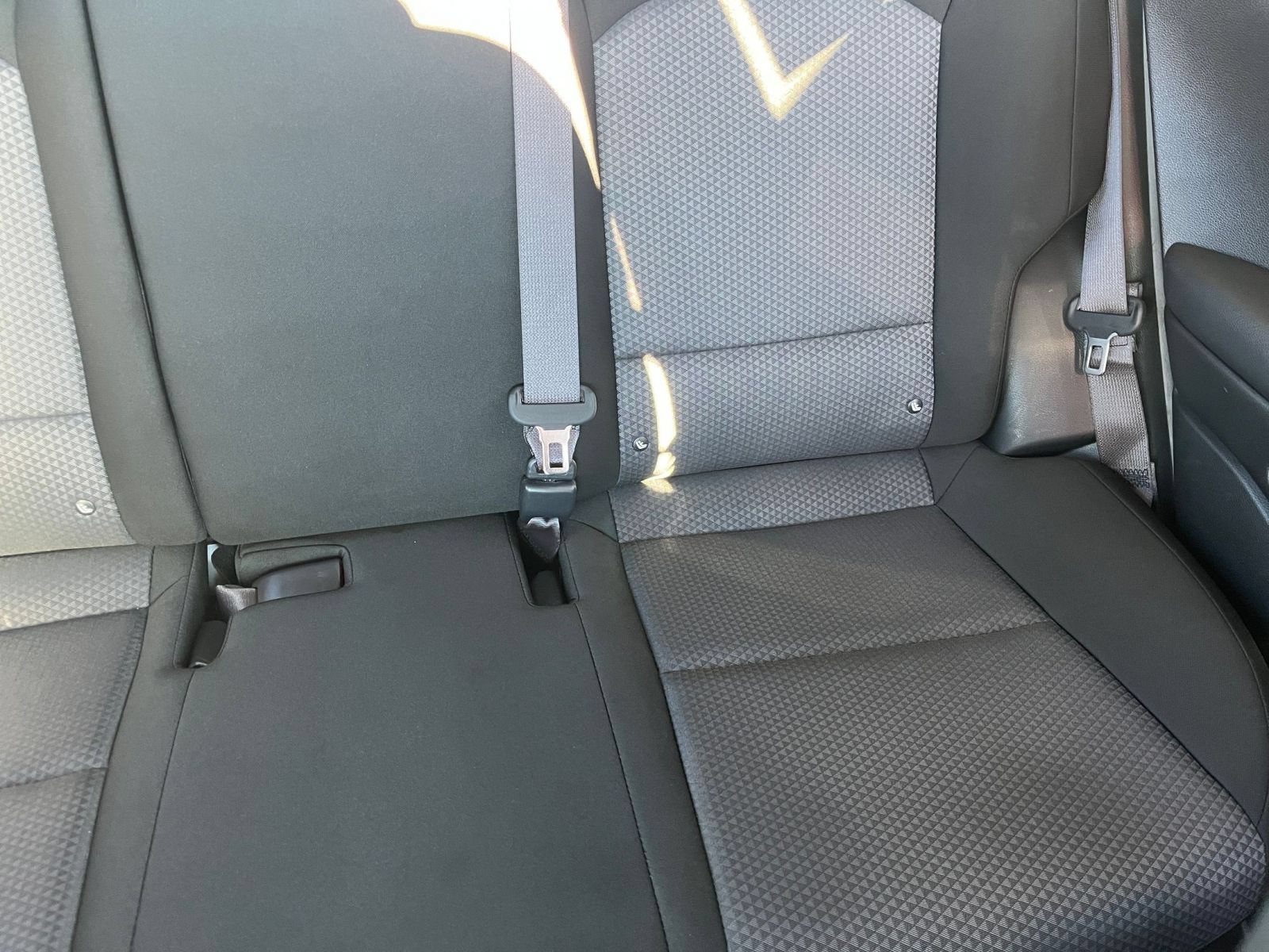 Used 2025 Kia Soul LX w/ LX Technology Package FWD image 36