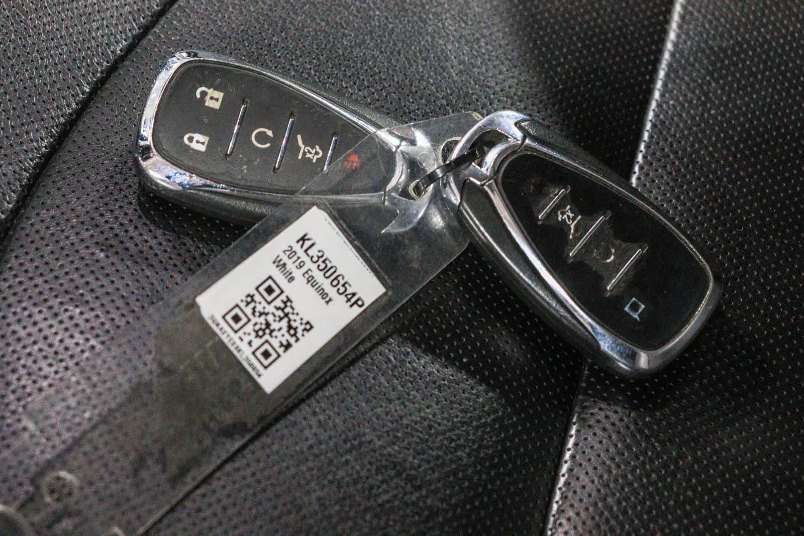 Used 2019 Chevrolet Equinox Premier AWD/4WD image 30