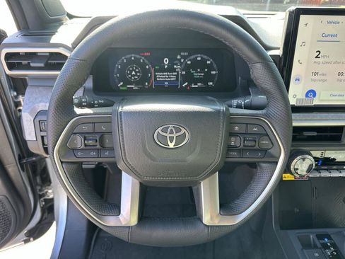 Used 2024 Toyota Tacoma 4x4 Double Cab Hybrid image 14