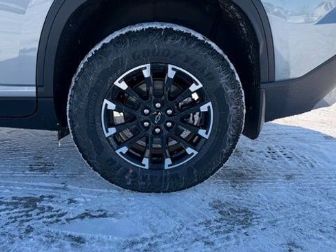 New 2026 Chevrolet Traverse Z71 image 11