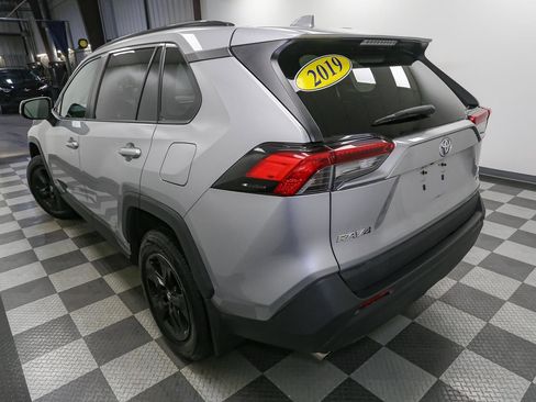 Used 2019 Toyota RAV4 XLE w/ All Weather Liner Package image 10
