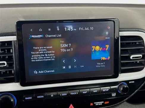 Used 2023 Hyundai Venue Limited w/ Cargo Package FWD image 14