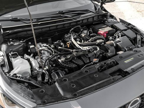 Used 2021 Nissan Altima 2.5 SV w/ SV Premium Package image 58