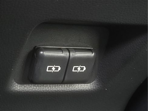 New 2025 Toyota RAV4 XLE Premium image 15