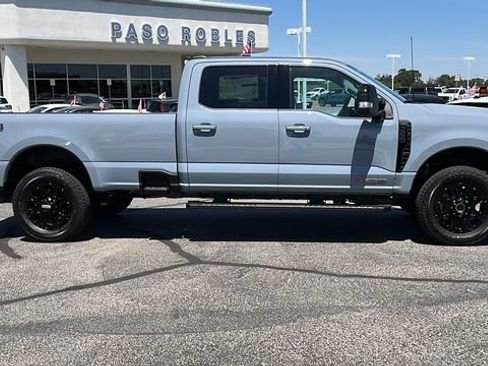 New 2026 Ford F350 Lariat w/ Black Appearance Package AWD/4WD image 2