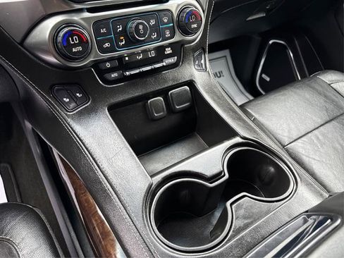 Used 2016 Chevrolet Tahoe LT RWD image 17