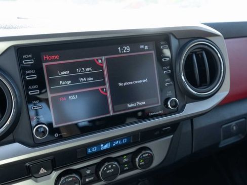 Used 2021 Toyota Tacoma SR5 image 18