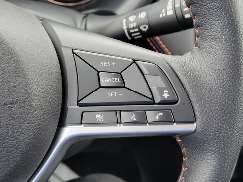 Used 2023 Nissan Kicks SR w/ SR Premium Package image 23